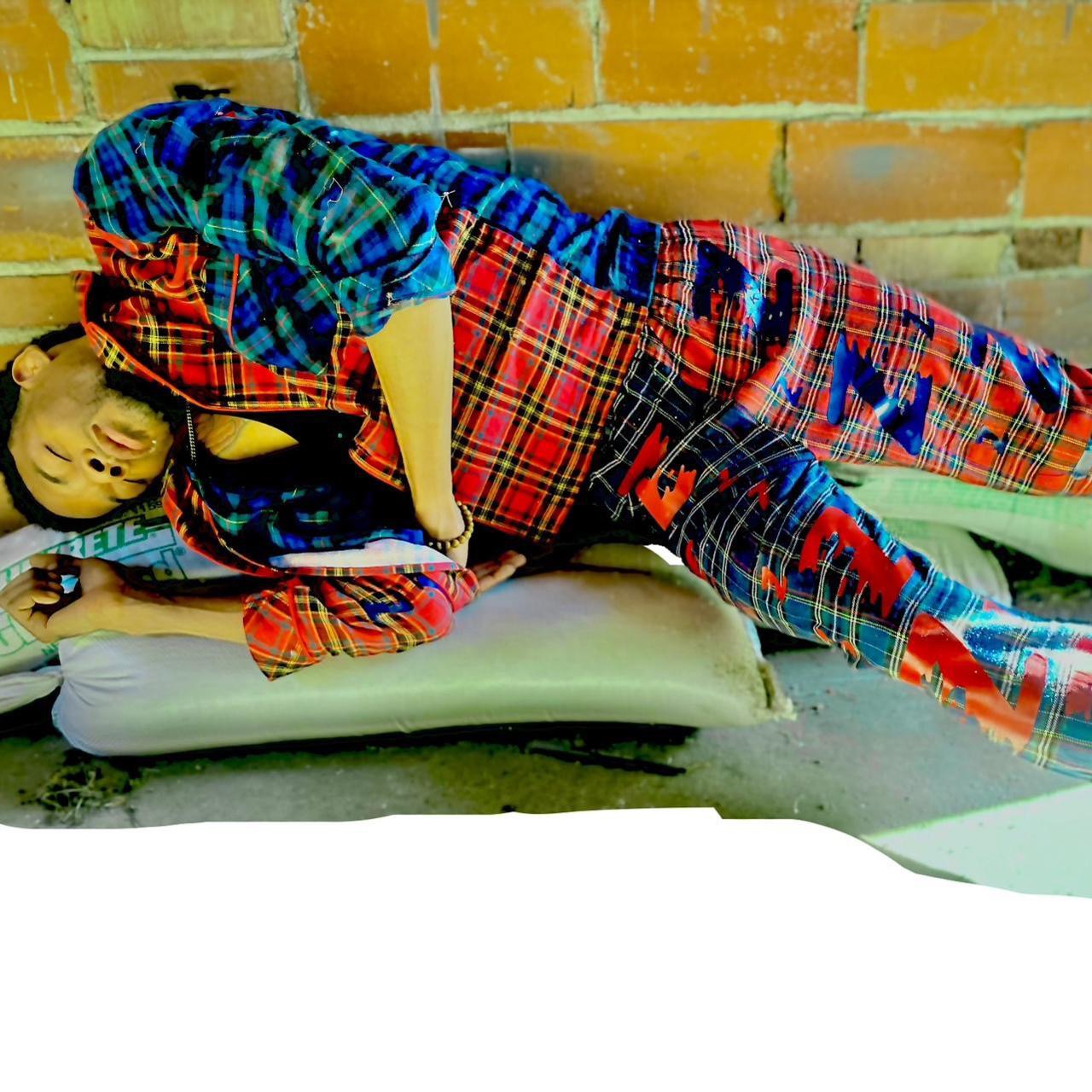 Thumbnail 2